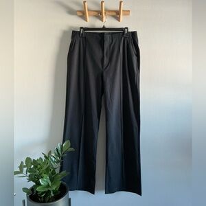 NWT Women’s Vuori Wideleg Pant